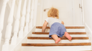 Escaliers et mezzanines : tout savoir sur les barrières de sécurité et les normes de garde-corps